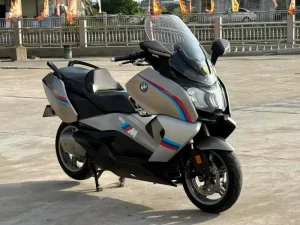C 650 GT 650cc Water Cooled Twin Gas GT Scooter Standard ABS & ASC Traction Control Urban Commuting