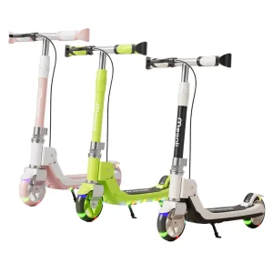 Kids’ Two Wheeled Scooter with PU Wheel Foldable Design Modern Style for Outdoor Use Made of Plastic