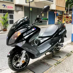 Large Fuel Powered Maxi Scooter