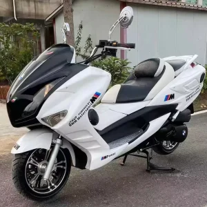 Motorcycle Used Pedal Motorcycle with Bluetooth Speaker and LCD Screen Gasoline Fuel Tourist Streebikes Gas Scooters Product