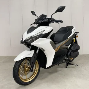 New Arrival NVX 180cc Gas Scooter New Grey Color Water Cooled 105km/h Max Speed Engine Dual Disc Brake Powerful Moped on Road