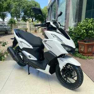 New Style Vario 125CC 150CC Gasoline Motorcycle Air cooled Max Speed 85km hfront Rear Disc Brake Powerful Gas Scooter