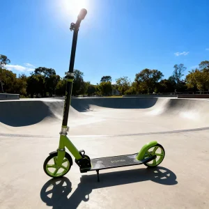 OEM 200mm Folding Kick Scooter for Adults Lightweight Commuter Scooter with Big Wheels Factory Portable Foot Scooter