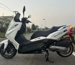 T10 Sport Bike Large Pedal Motorcycle for Boats Fuel Powered Street Bike Gas Scooter