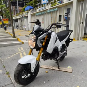 Used Motors Mini Off-road Motorcycles Street Bikes Gasoline-powered Scooters and Small Sports Cars