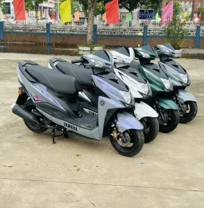 Used Yamaha Shangling 125cc Gasoline Scooter Second Hand 2 Wheel Petrol Scooter for Adult Commuter